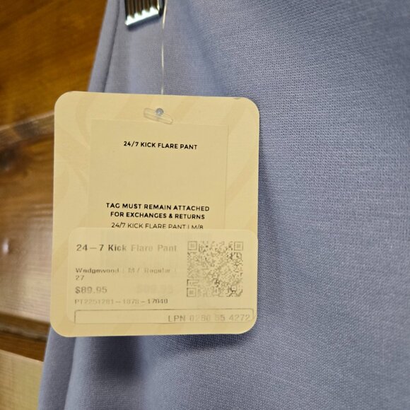 Fabletics 24/7 Kick Flare Pant Side Zip Closure Ponte Color Wedgewood Size M - Picture 4 of 9